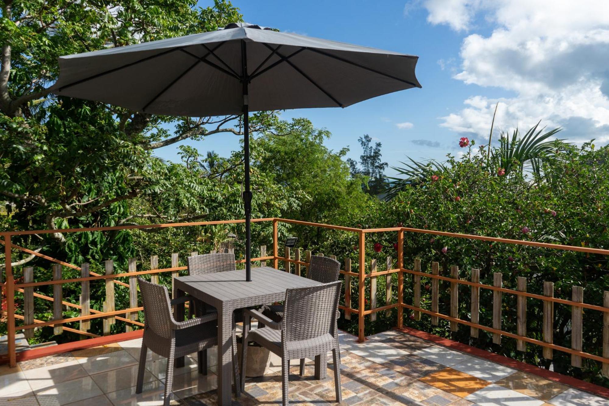 Villa La Romance Kreol Eau Vanee Exterior photo